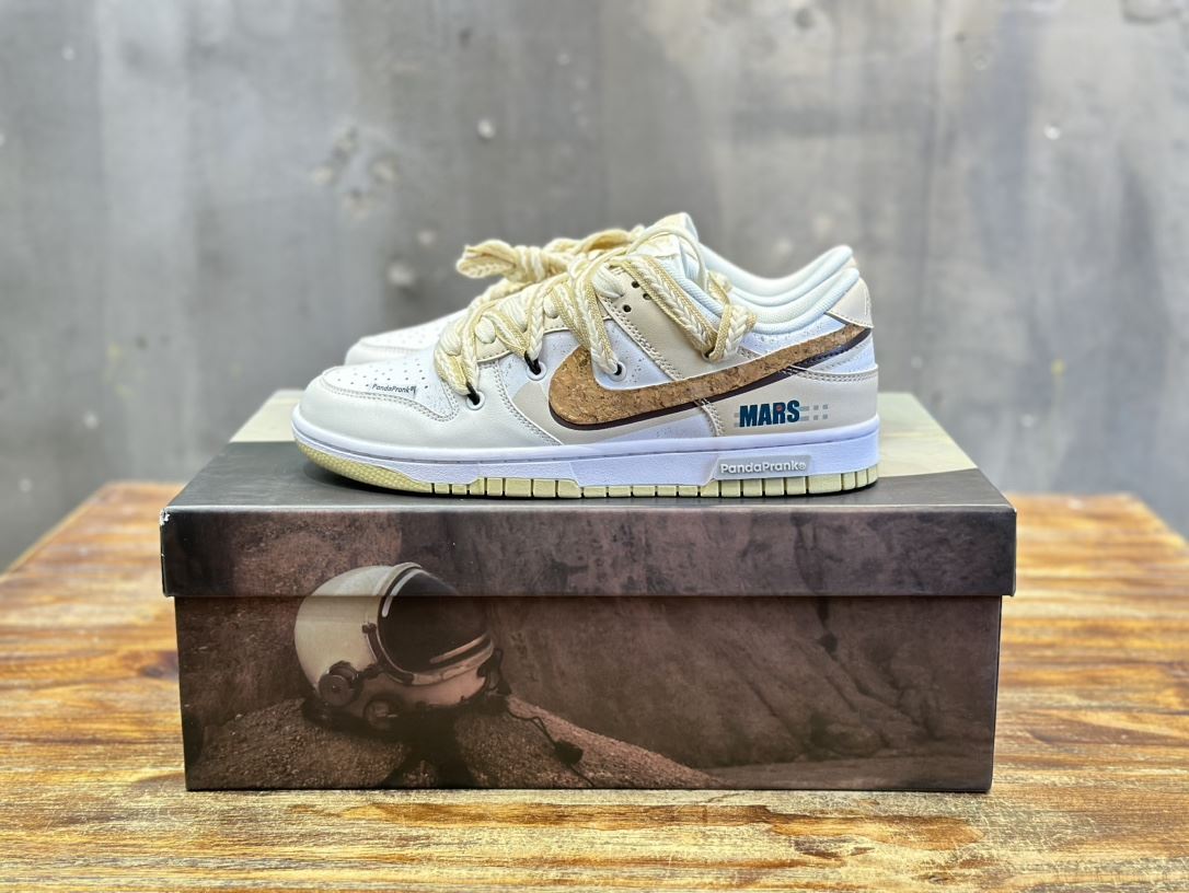 Nike Dunk Shoes